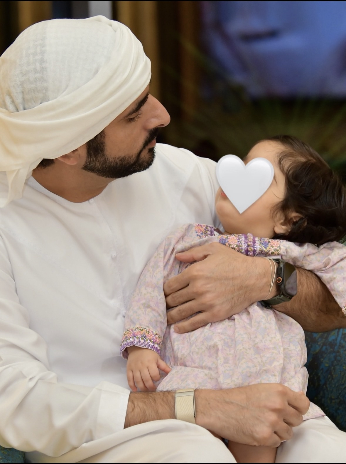 Sheikh Hamdan wearing WHOOP